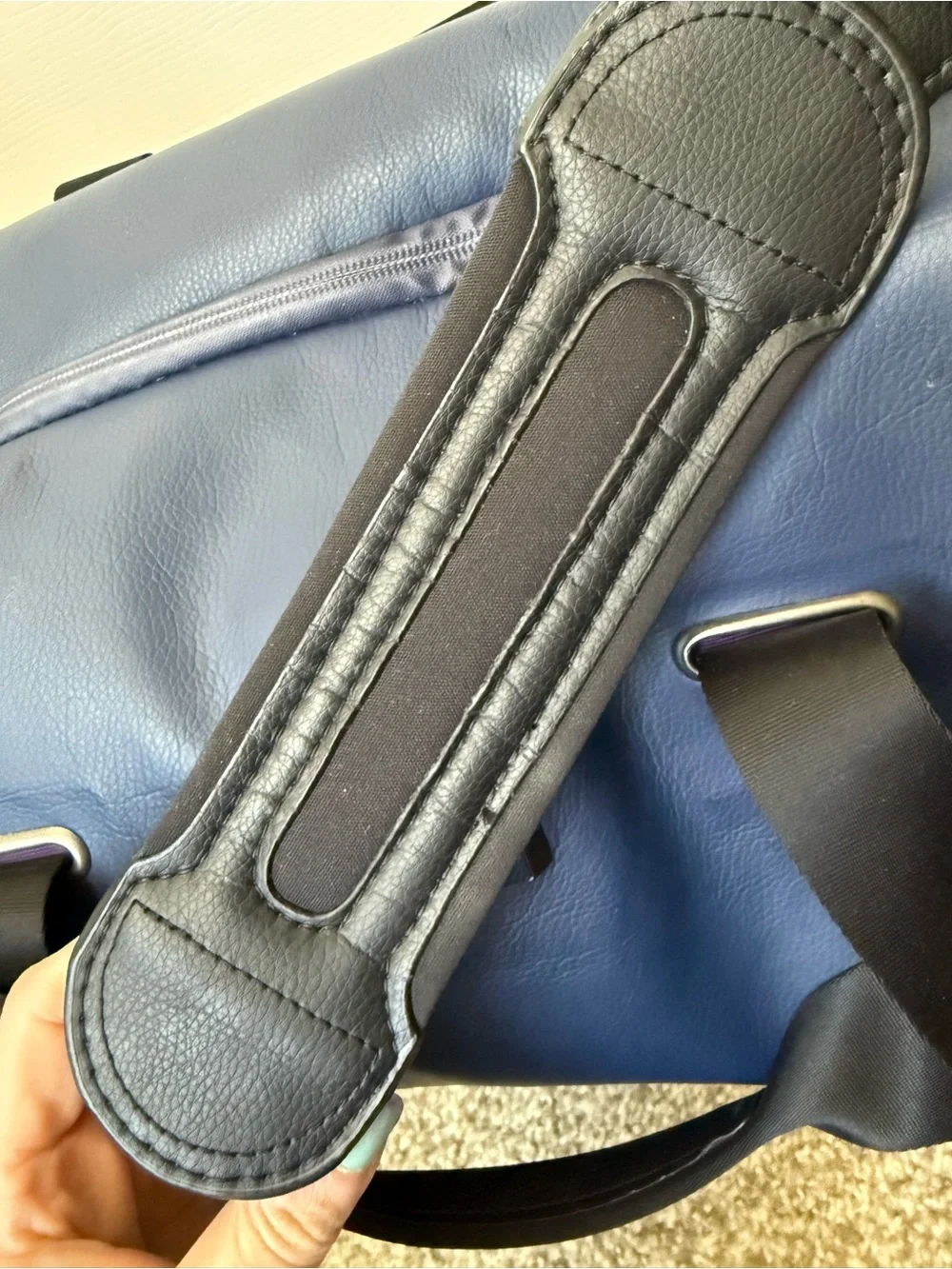 VESSEL Signature Weekender Garment Duffle Bag Navy Blue Silver Lining Travel